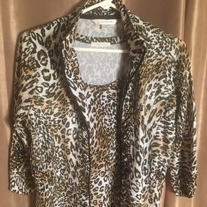 Chico’s size 0, 2 piece top set, leopard print  tank top underneath zip up coat